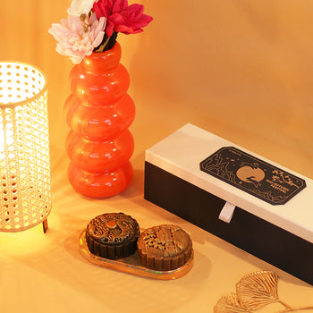 Mid Autumn of Love Mooncake